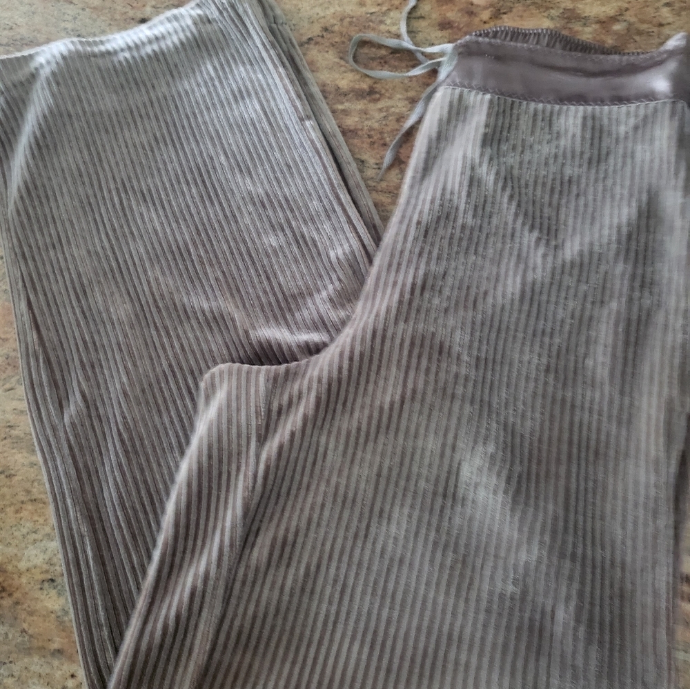 J.h.collectibles pants
